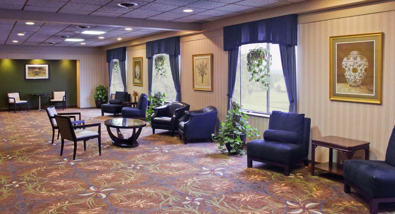 Lakeview Golf Resort Моргантаун Экстерьер фото